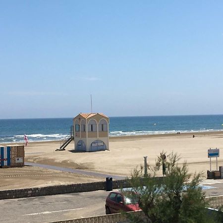Appartement Vue Mer Climatise 2 Chambres Port-la-Nouvelle Luaran gambar