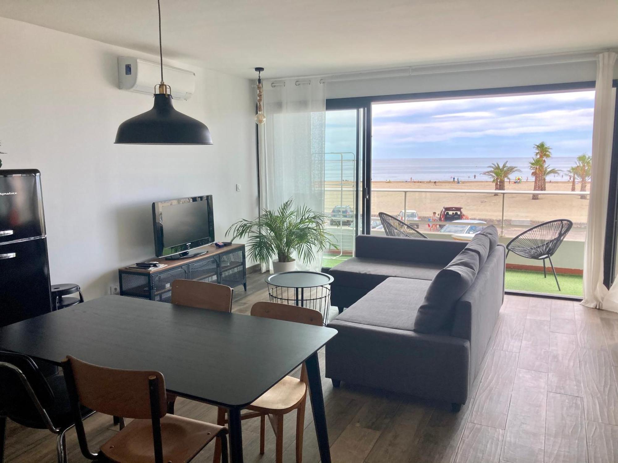 Appartement Vue Mer Climatise 2 Chambres Port-la-Nouvelle Luaran gambar