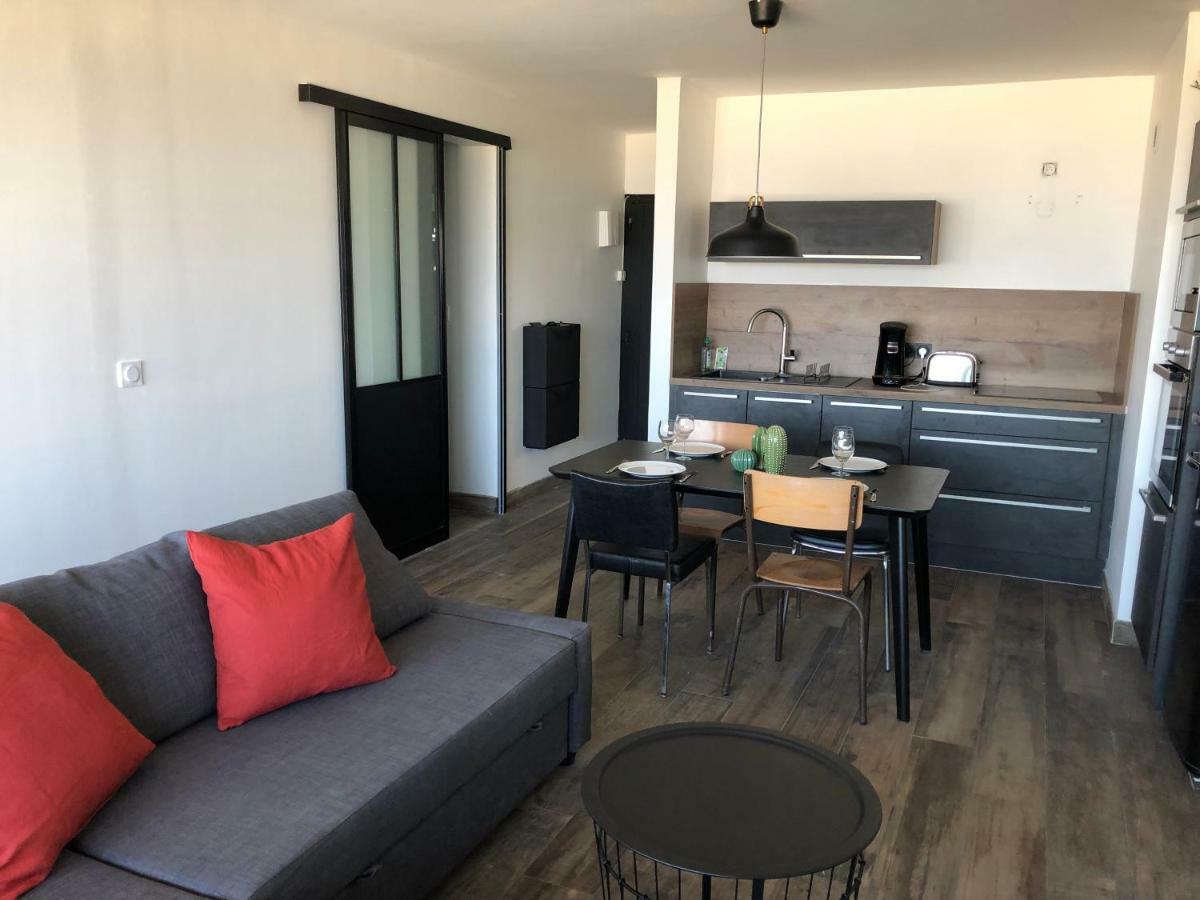 Appartement Vue Mer Climatise 2 Chambres Port-la-Nouvelle Luaran gambar